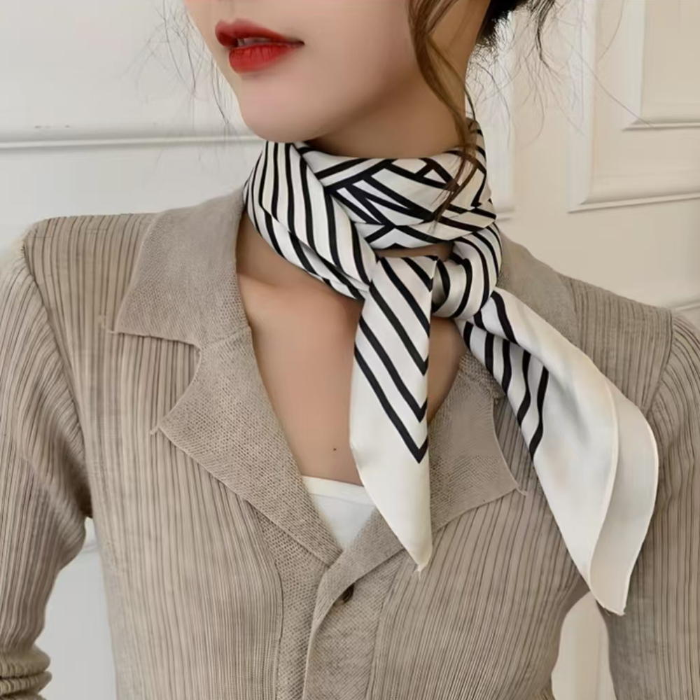 Модный квадратный 70 см черно- – обзор и цена Silk Tie Striped