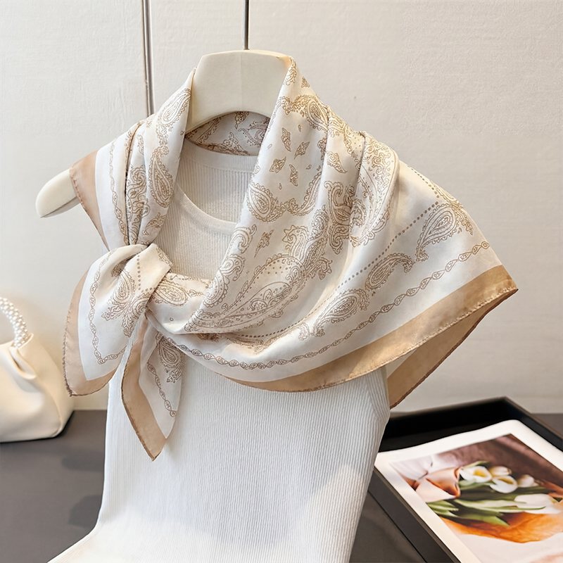 Винтажный бежевый квадратный п – обзор и цена Scarf Silk Square